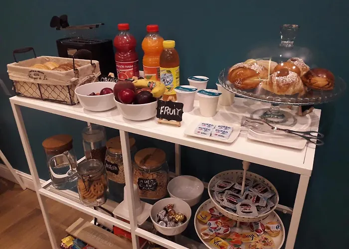 לינה וארוחת בוקר Gea נאפולי