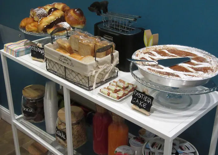 לינה וארוחת בוקר Gea נאפולי